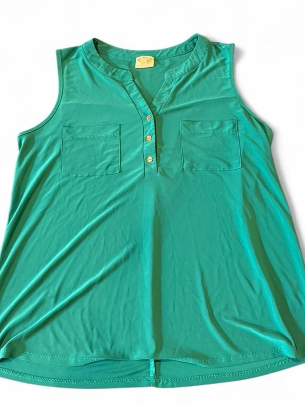 Women’s Sleeveless Henley Pocket Tank - Green